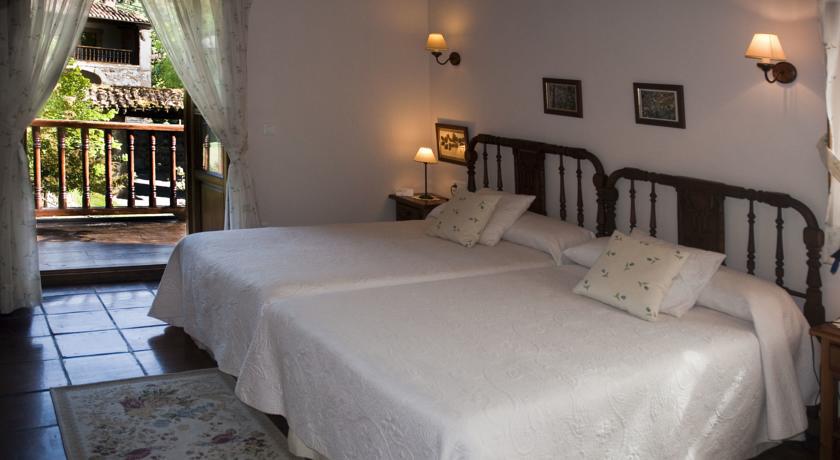 Posada San Pelayo Camaleno Room photo